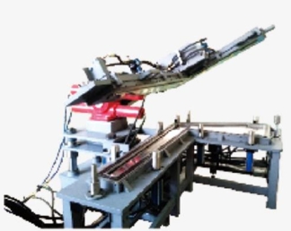 RTM自動開合模具